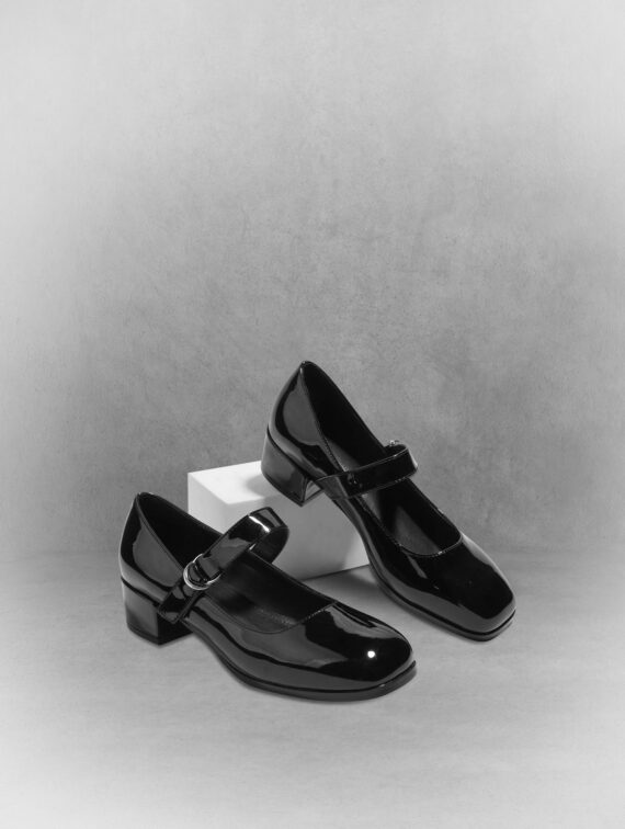 Black Chunky Low-Heel Mary Jane Shoes